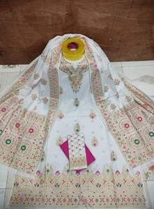 Gorgeous screen printed shalwar kameez