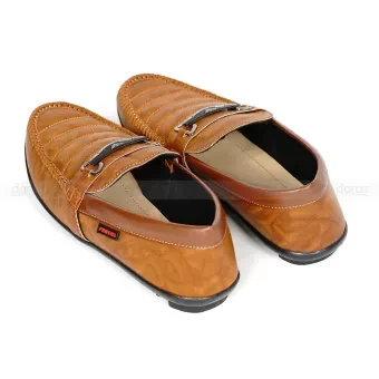 Fashion Leather Slip On Men Driving Moccasins Loafers Casual Shoes.