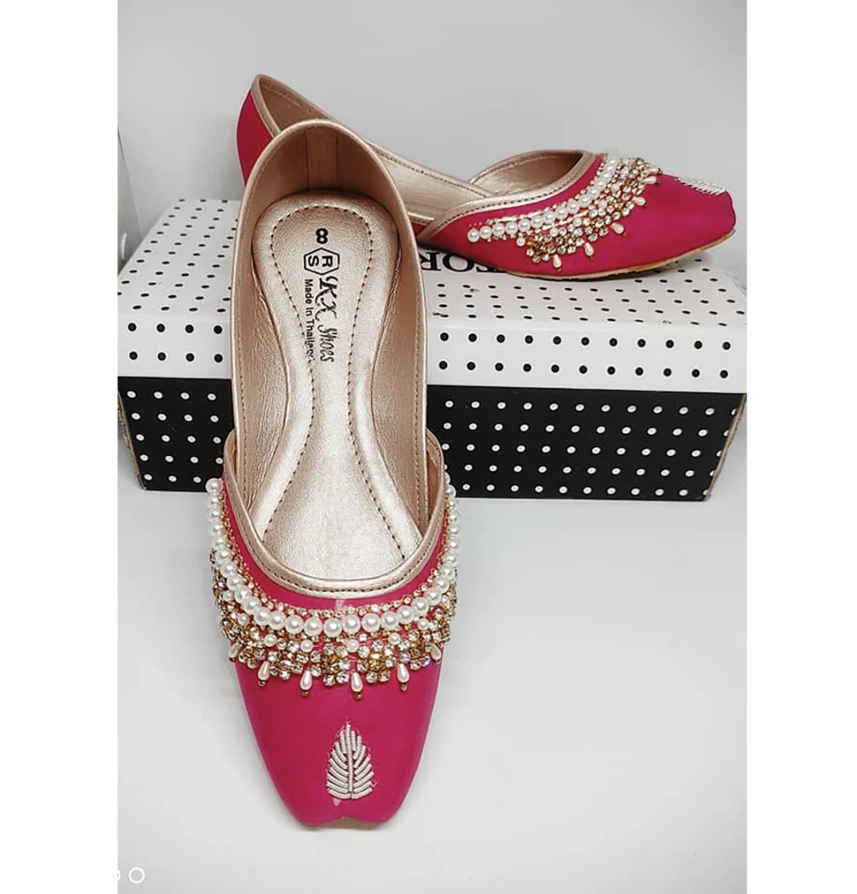 Hand Made Stylish Design Fashionable Multi Coloring Pakistani Karchupi Nagra Shoes
