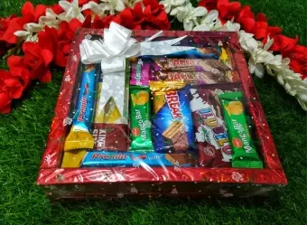 Bangladeshi Chocolate Combo With Decorated Gift Package-11Pcs Chocolate