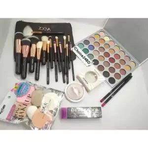 Luxury MakeUp Package Bundle 26pcs